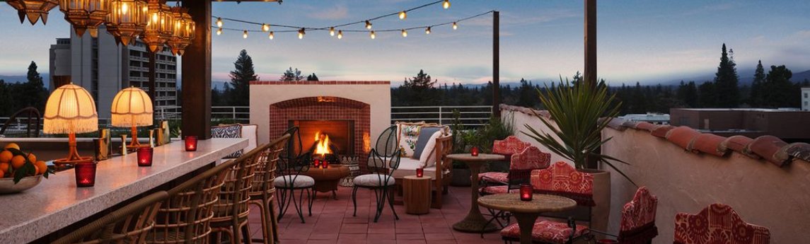 Graduate Palo Alto Background image