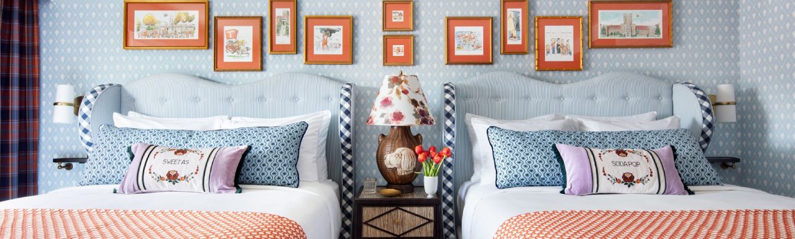 Graduate Knoxville Background image