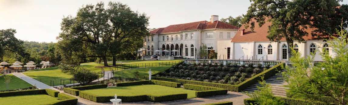 Commodore Perry Estate Background image