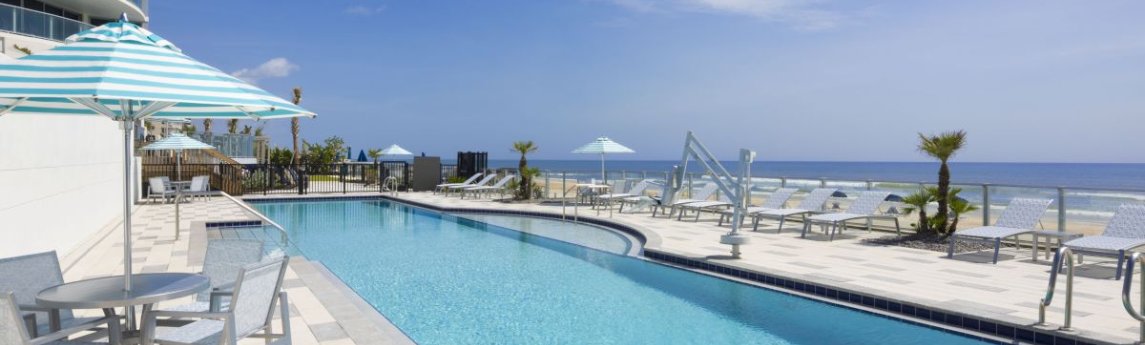 Max Beach Resort Background image