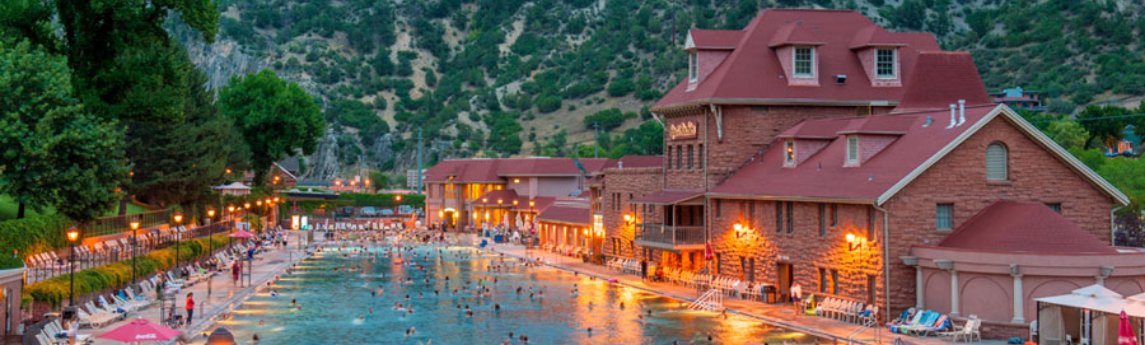 Glenwood Hot Springs Background image